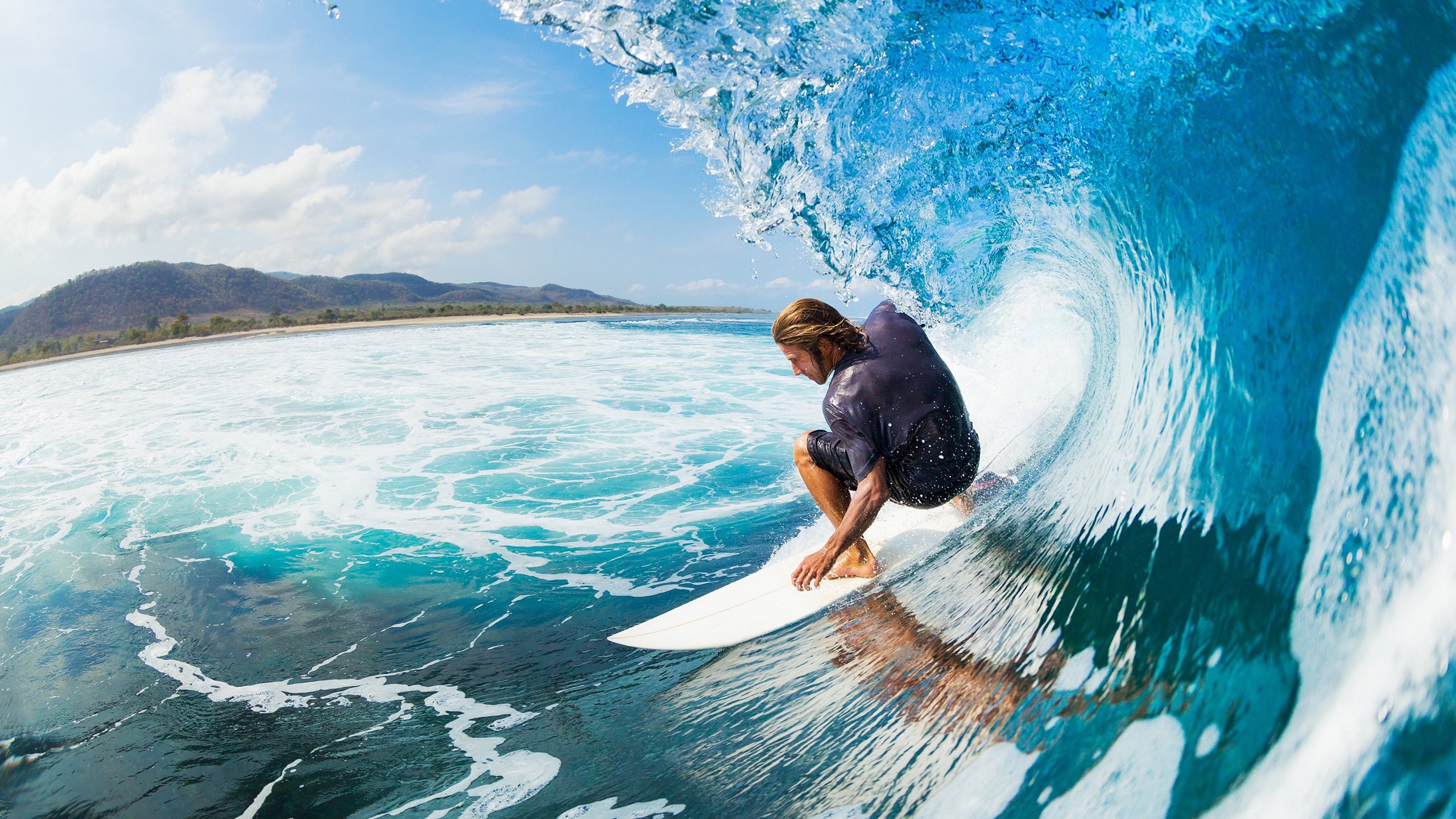 2021年季后赛，库里的每一场远投都成为比赛的“焦点”，数场比赛投中五个以上三分球